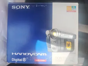 كاميرا سوني للبيع بسعر مغري جدا