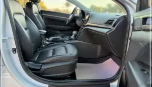 سياره للبيع