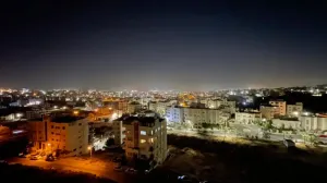 لخدمتكم في ادارة عقاراتكم  المجمعات التجارية والعمائر  والشقق المفروشة والفنادق وصالات الافراح