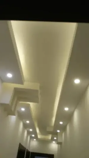 شقه طابقيه للبيع