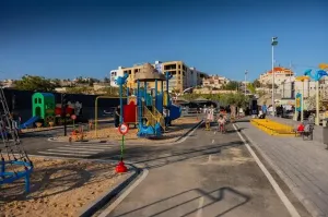 مطلوب موظف او موظفة استقبال للعمل في ملاعب تراكس جو - خلف مكة مول