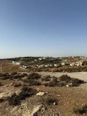 ارض للبيع من اراضي  جنوب غرب عمان ـ ناعور