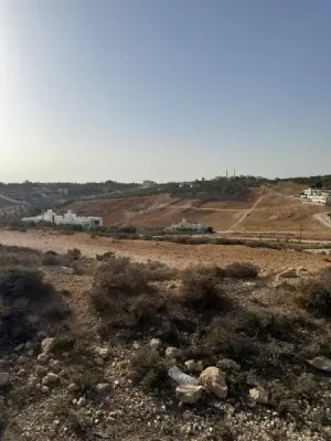 ارض للبيع من اراضي  جنوب غرب عمان ـ ناعور