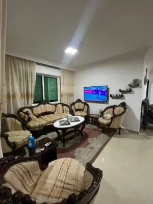 شقه للبيع في عمان- منطقة الجبيهة قرب اشارات المنهل ومخابز فيلادلفيا